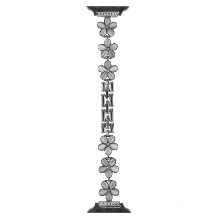 5-petaled Flower Zinc Alloy Chain Watch Band, For Apple Watch Series 8 41mm, For Apple Watch Series 8 45mm, For Apple Watch SE 2022 40mm, For Apple Watch SE 2022 44mm, For Apple Watch Series 7 41mm, For Apple Watch Series 7 45mm
