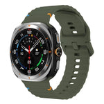 For Samsung Galaxy Watch8 Classic 46mm / Watch8 44mm / 40mm xDfind Wavy Grain Stitched Silicone Watch Band, L