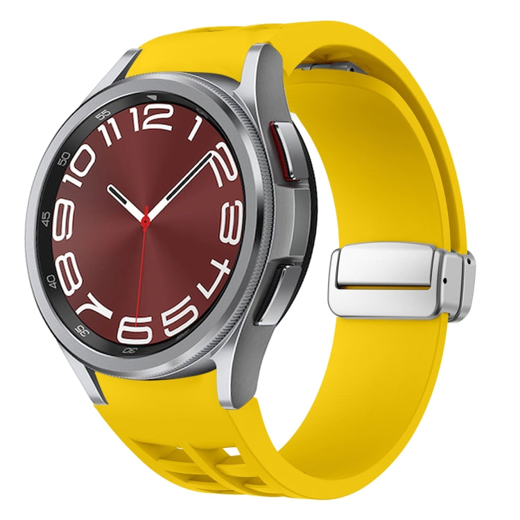 Richard Magnetic Folding Silver Buckle Silicone Watch Band, For Sansung Galaxy Watch 5 Pro 45mm, For Samsung Galaxy Watch 7 40 / 44mm, For Samsung Galaxy Watch 6 Classic 43 / 47mm