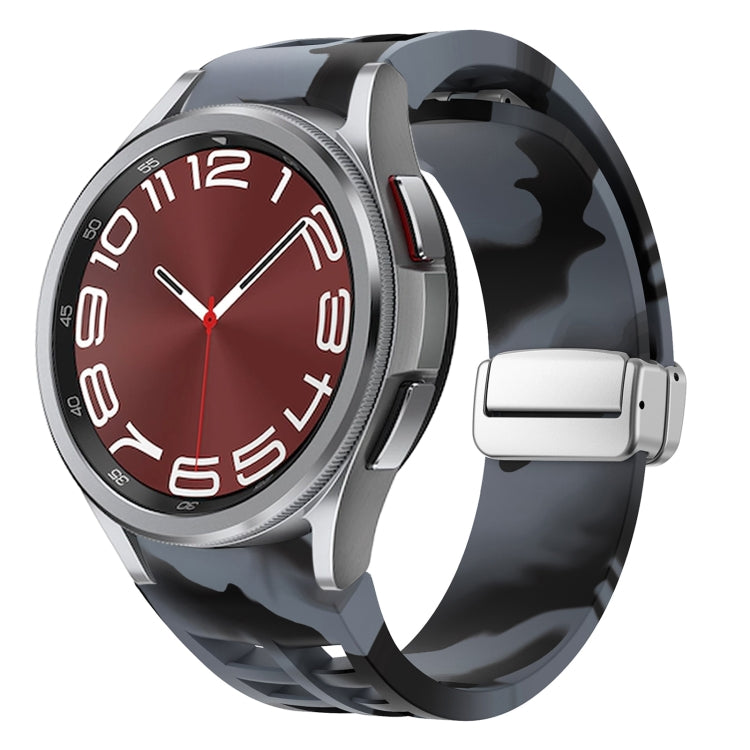 Richard Magnetic Folding Silver Buckle Silicone Watch Band, For Sansung Galaxy Watch 5 Pro 45mm, For Samsung Galaxy Watch 7 40 / 44mm, For Samsung Galaxy Watch 6 Classic 43 / 47mm