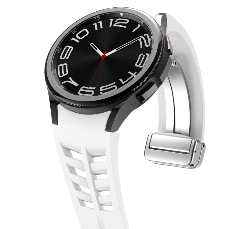 Richard Magnetic Folding Silver Buckle Silicone Watch Band, For Samsung Galaxy Watch 6 40 / 44mm, For Samsung Galaxy Watch 5 40 / 44mm, For Samsung Galaxy Watch 4 40 / 44mm
