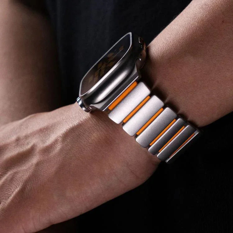 Norman Magnetic Buckle Titanium Metal Watch Band, For Apple Watch 46mm / 49mm / 45mm / 44mm