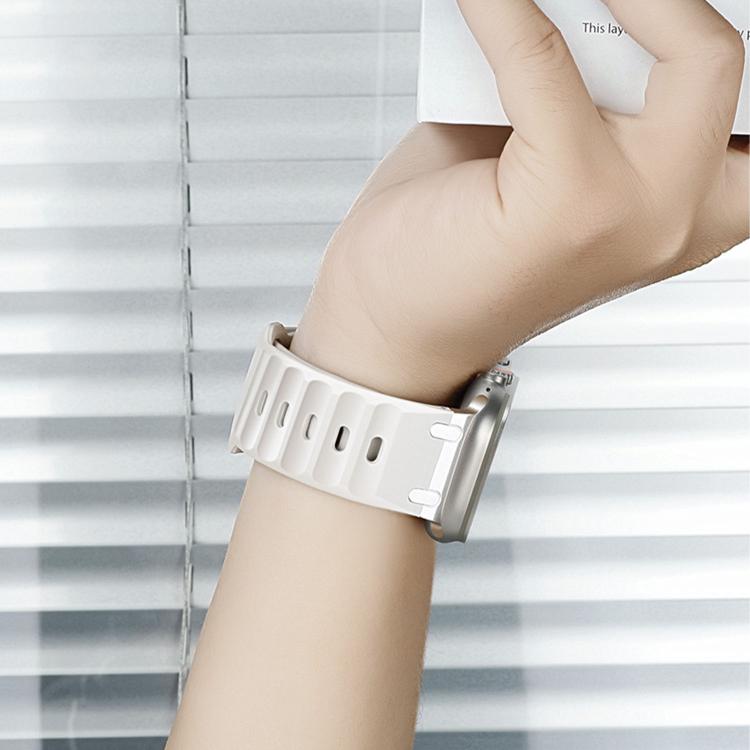 Customised Step-Style Solid Colour Silicone Watch Band, For Apple Watch 49mm / 46mm / 45mm / 44mm