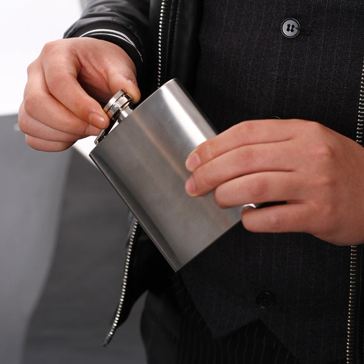 Portable Stainless Steel Hip Flask Set With Wine Glass Funnel, 7OZ Yellow Grunge, 7OZ Gray Grunge, 7OZ Jack Yellow Grunge, 7OZ Jack Gray Grunge, 7OZ Jack Black Core