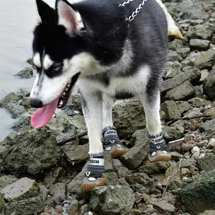 4 PCS / Set HCPET Dog Shoes Breathable Net Dog Shoes, No.1 4cm, No.2 4.5cm, No.3 5cm, No.4 5.5cm, No.5 6cm, No.6 6.5cm, No.7 7cm, No.8 7.5cm